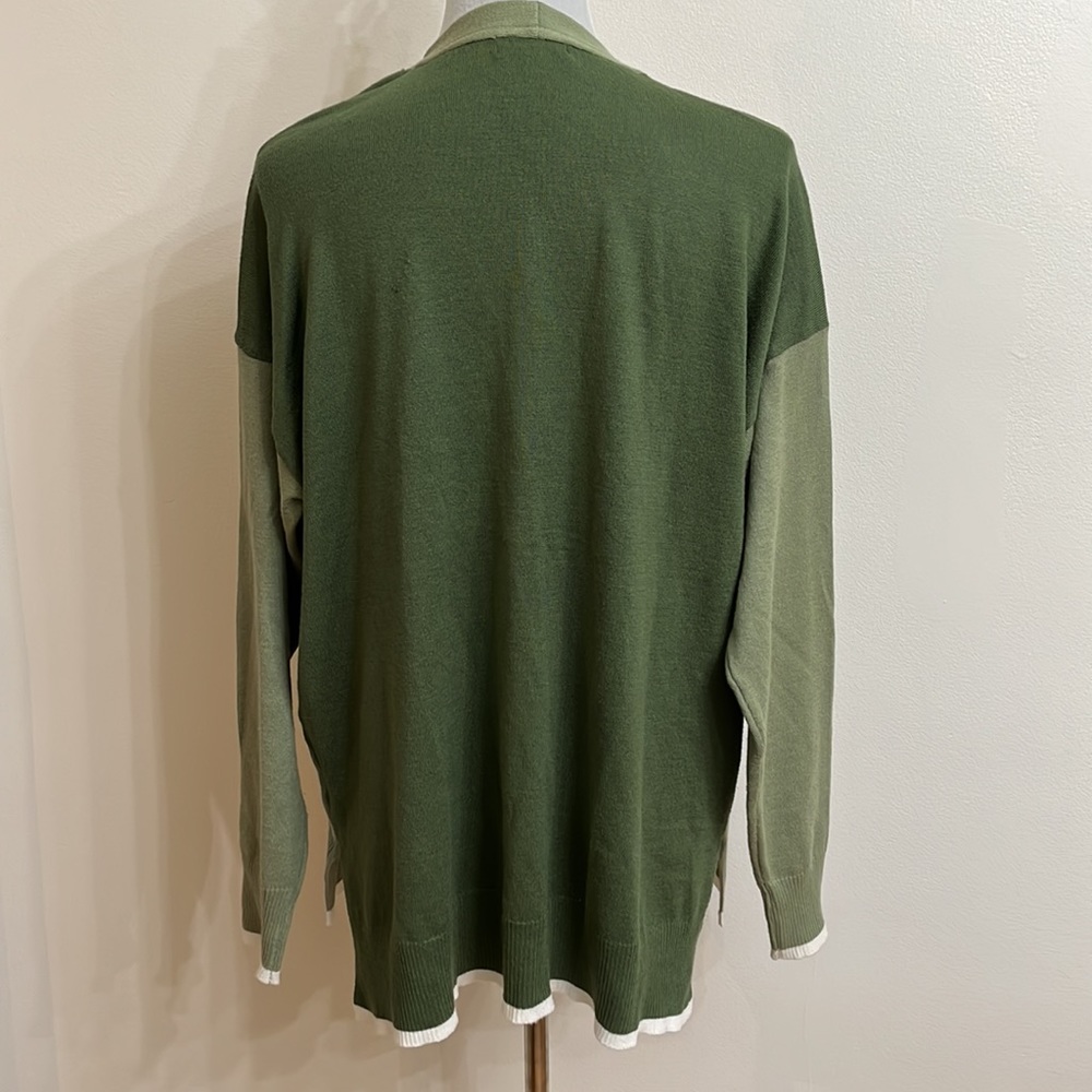 OVLA Sweater - Picture 4 of 7